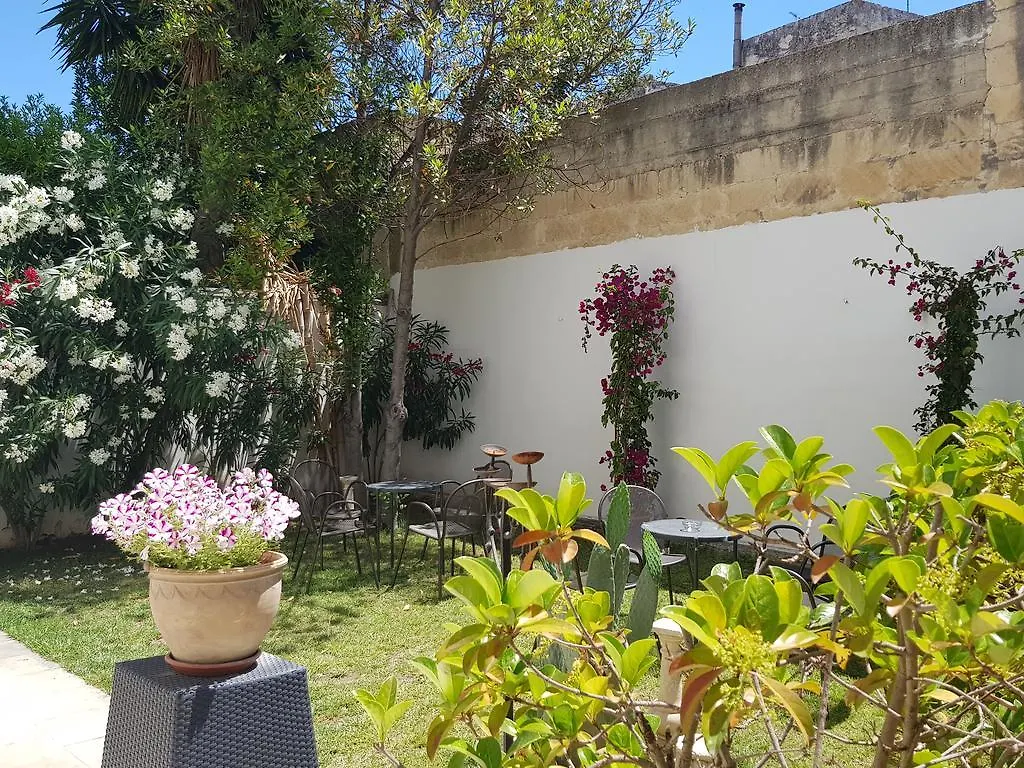 Up Room&Suite Lecce Bed & Breakfast