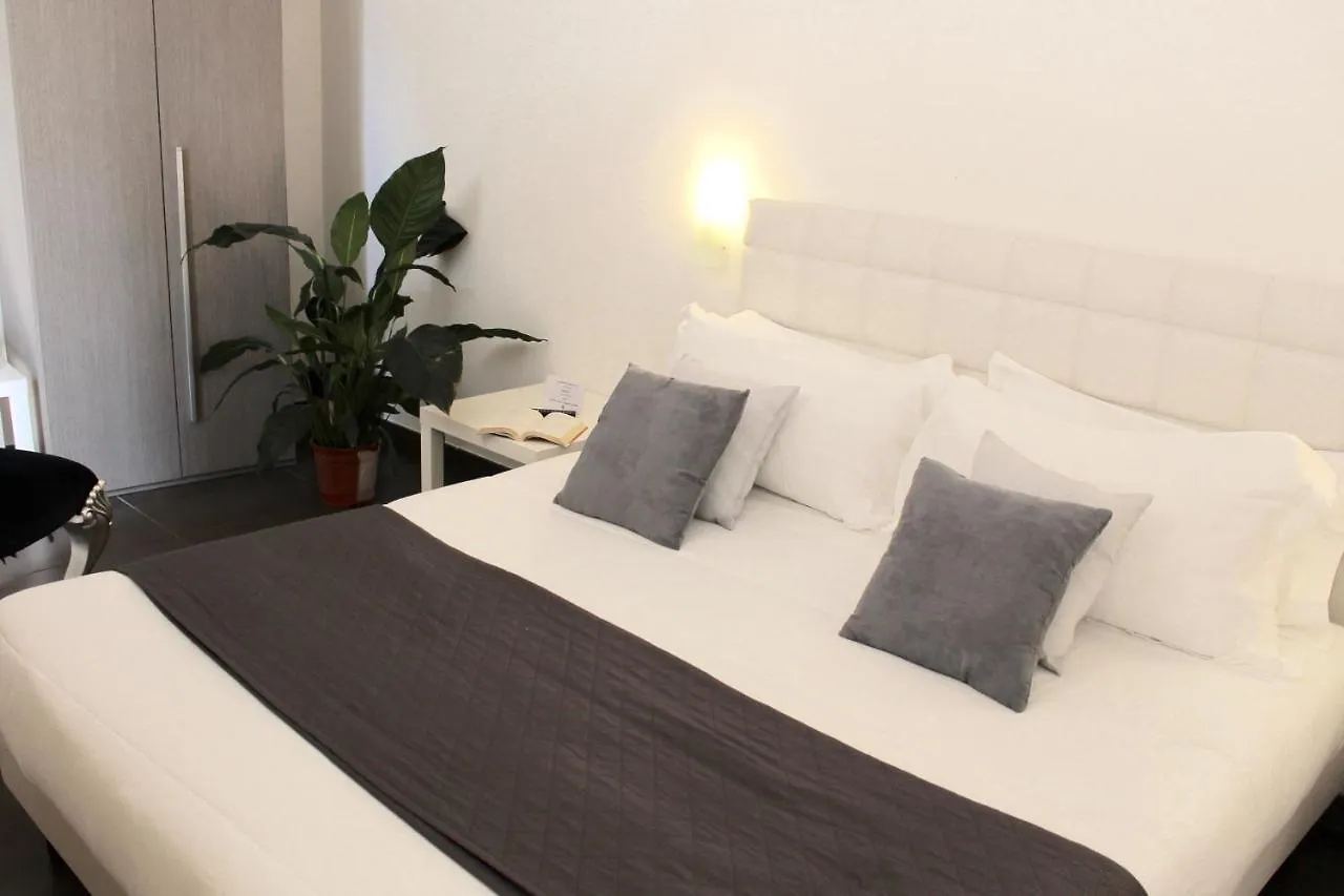 Up Room&Suite Lecce Bed & Breakfast